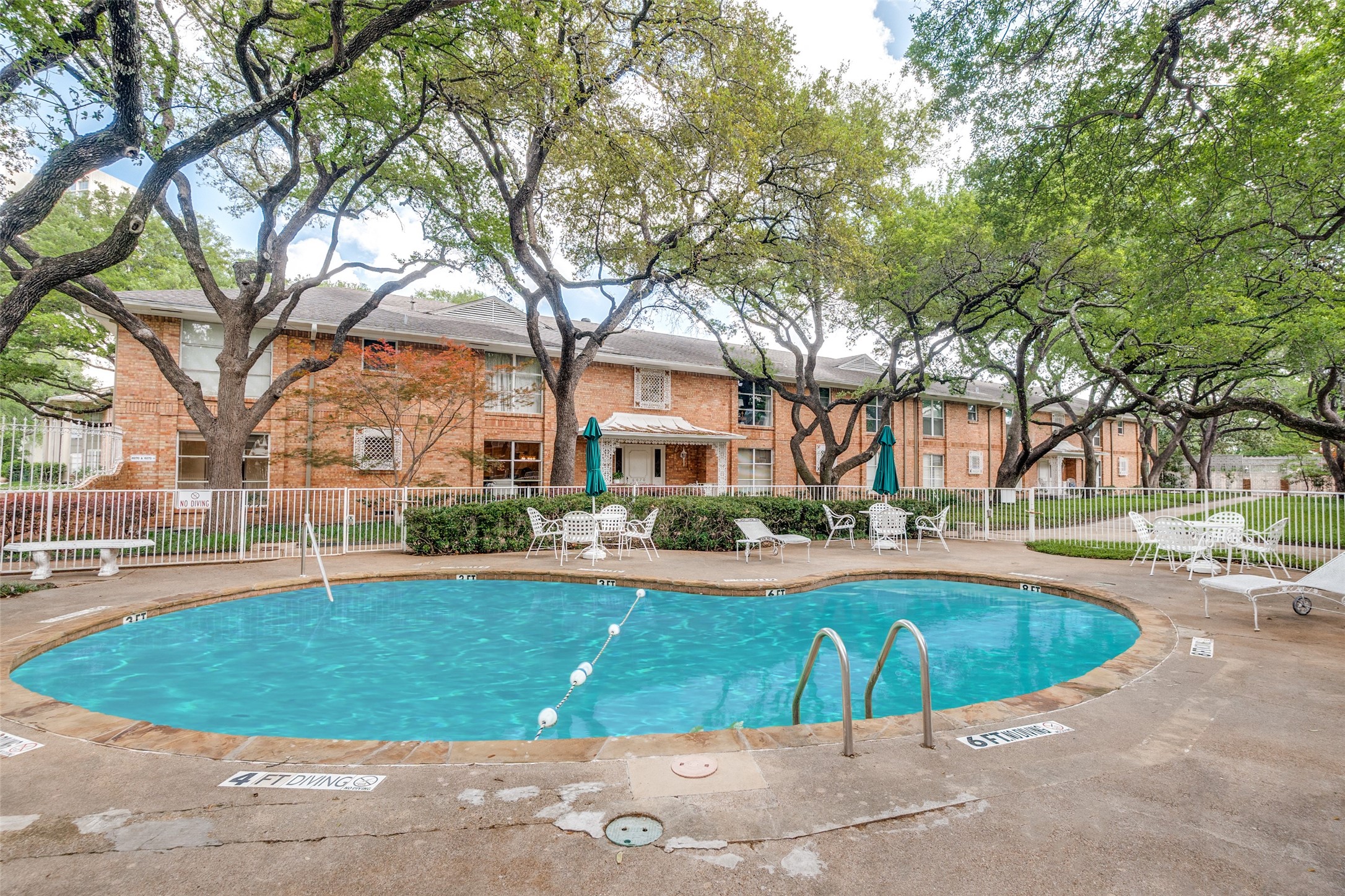 6070 Averill Way Dallas TX 75225