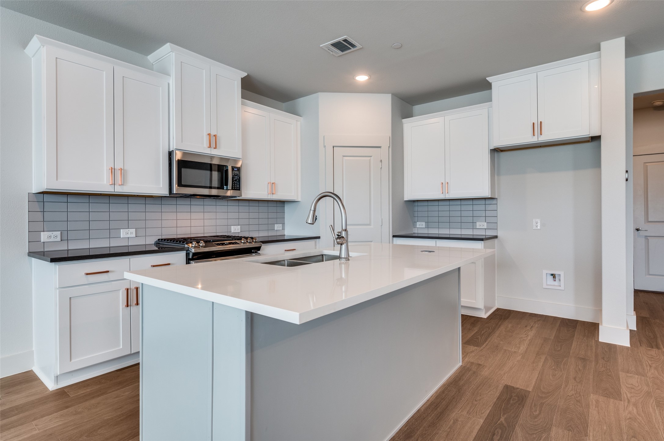4553 Lamplights Drive Celina TX 75078