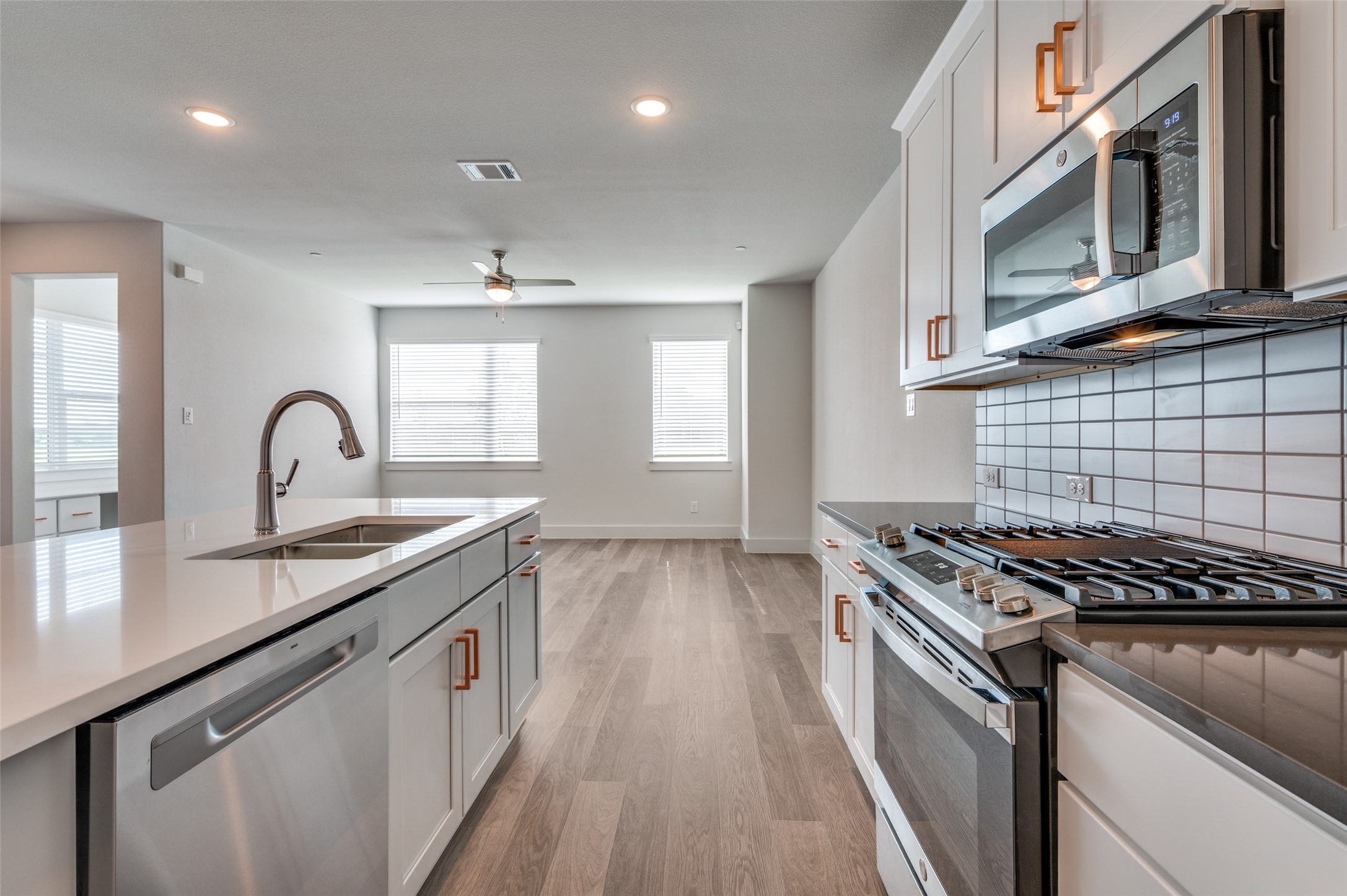 4553 Lamplights Drive Celina TX 75078
