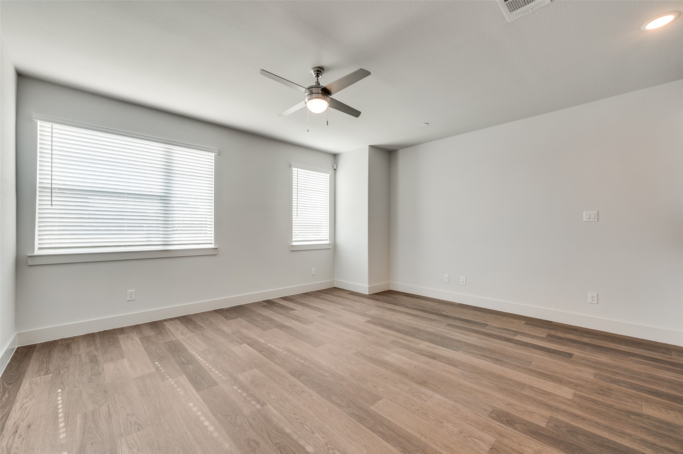 4553 Lamplights Drive Celina TX 75078
