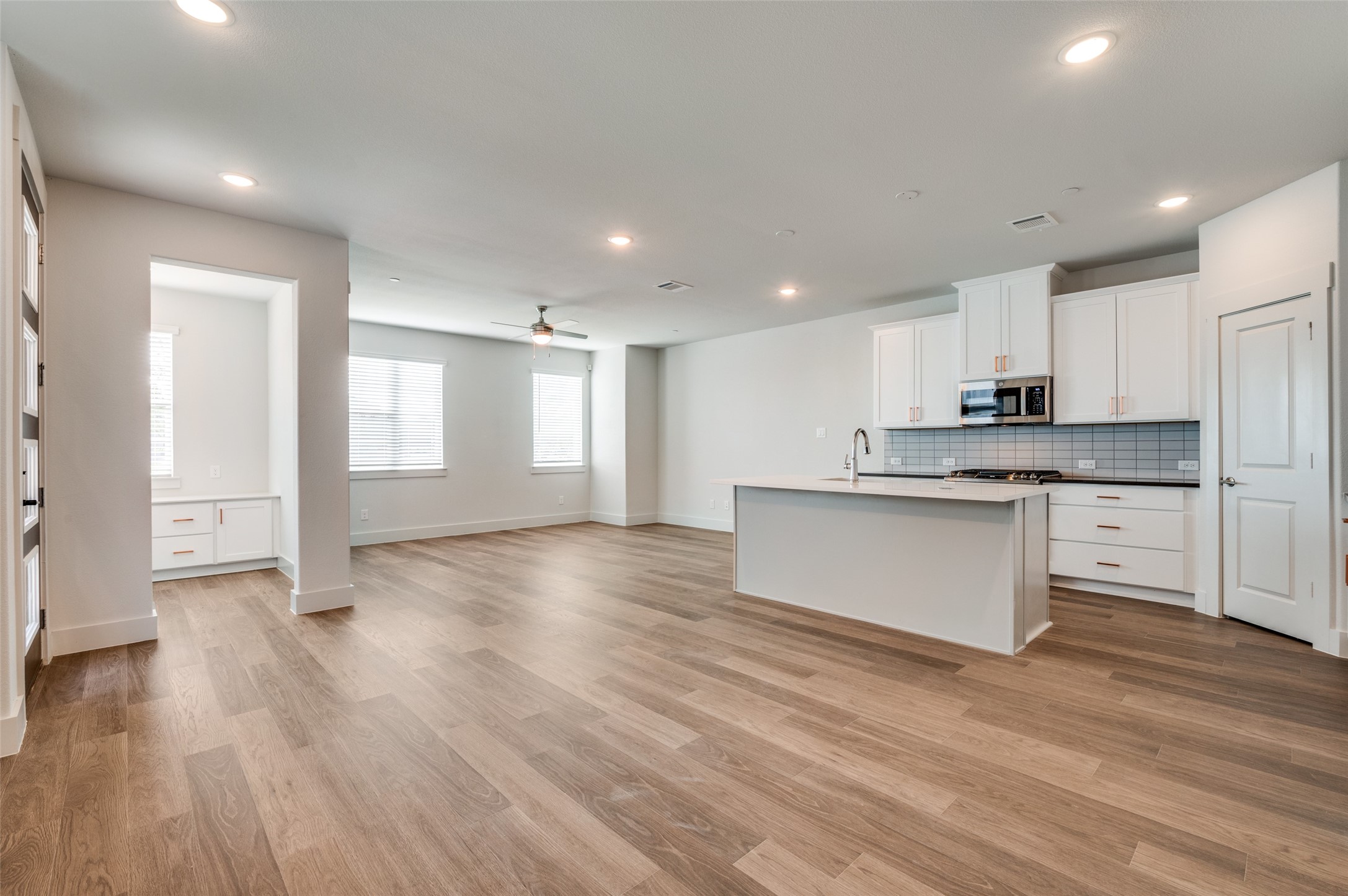 4553 Lamplights Drive Celina TX 75078