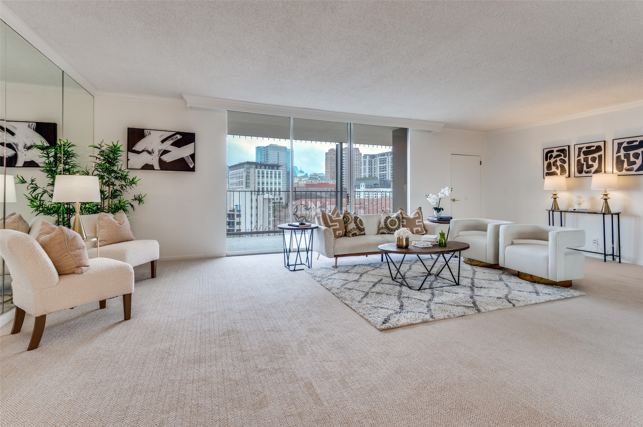 3310 Fairmount Street Dallas TX 75201