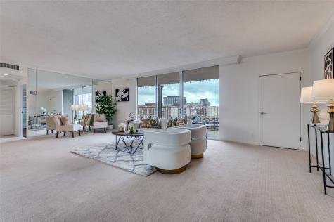 3310 Fairmount Street Dallas TX 75201
