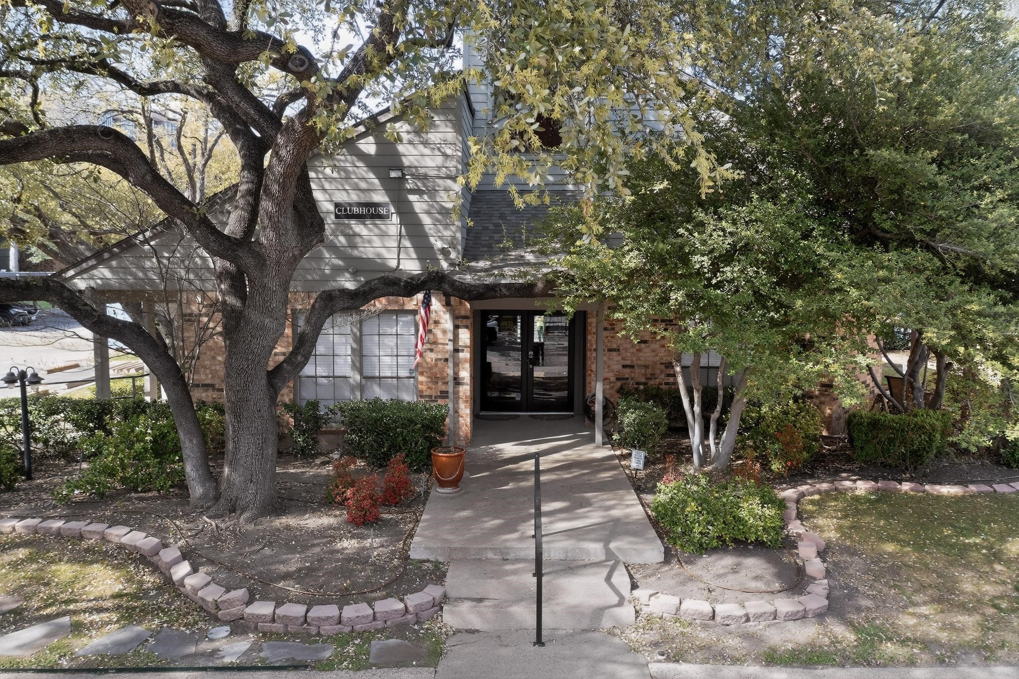 5335 Bent Tree Forest Drive Dallas TX 75248