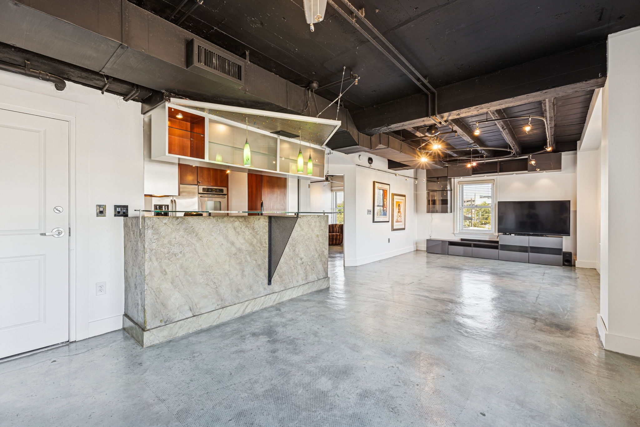 329 E Colorado Boulevard Dallas TX 75203