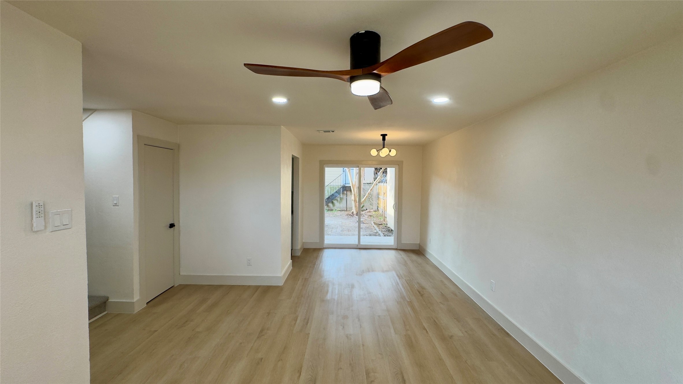 417 Valley Park Drive Garland TX 75043