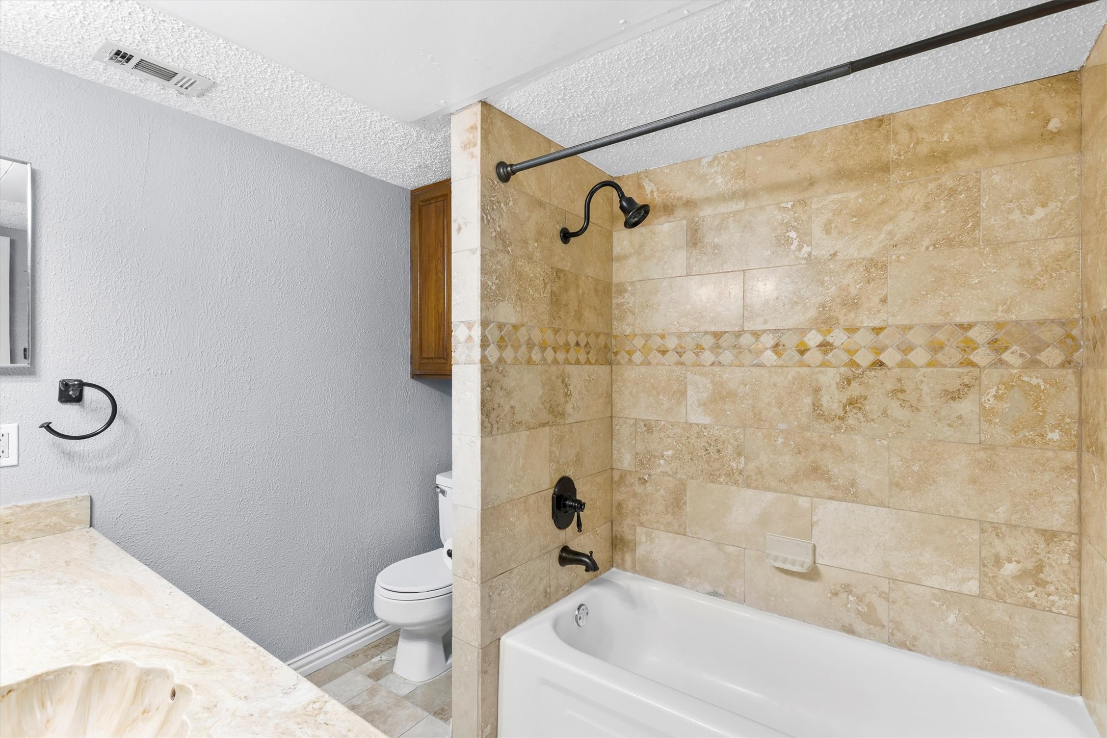5840 Spring Valley Road Dallas TX 75254