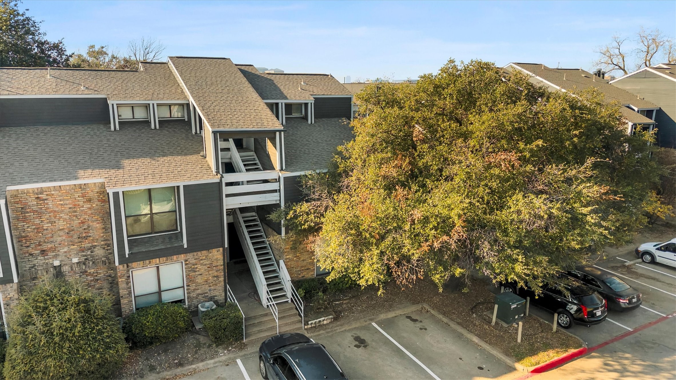 5840 Spring Valley Road Dallas TX 75254