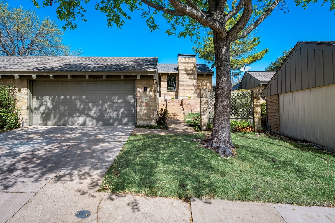 8419 Old Moss Road Dallas TX 75231