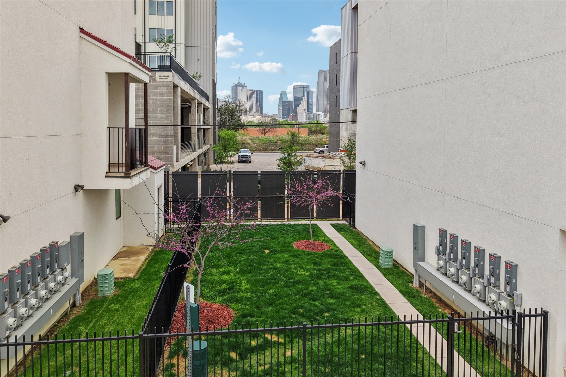 1771 Novela Way Dallas TX 75215