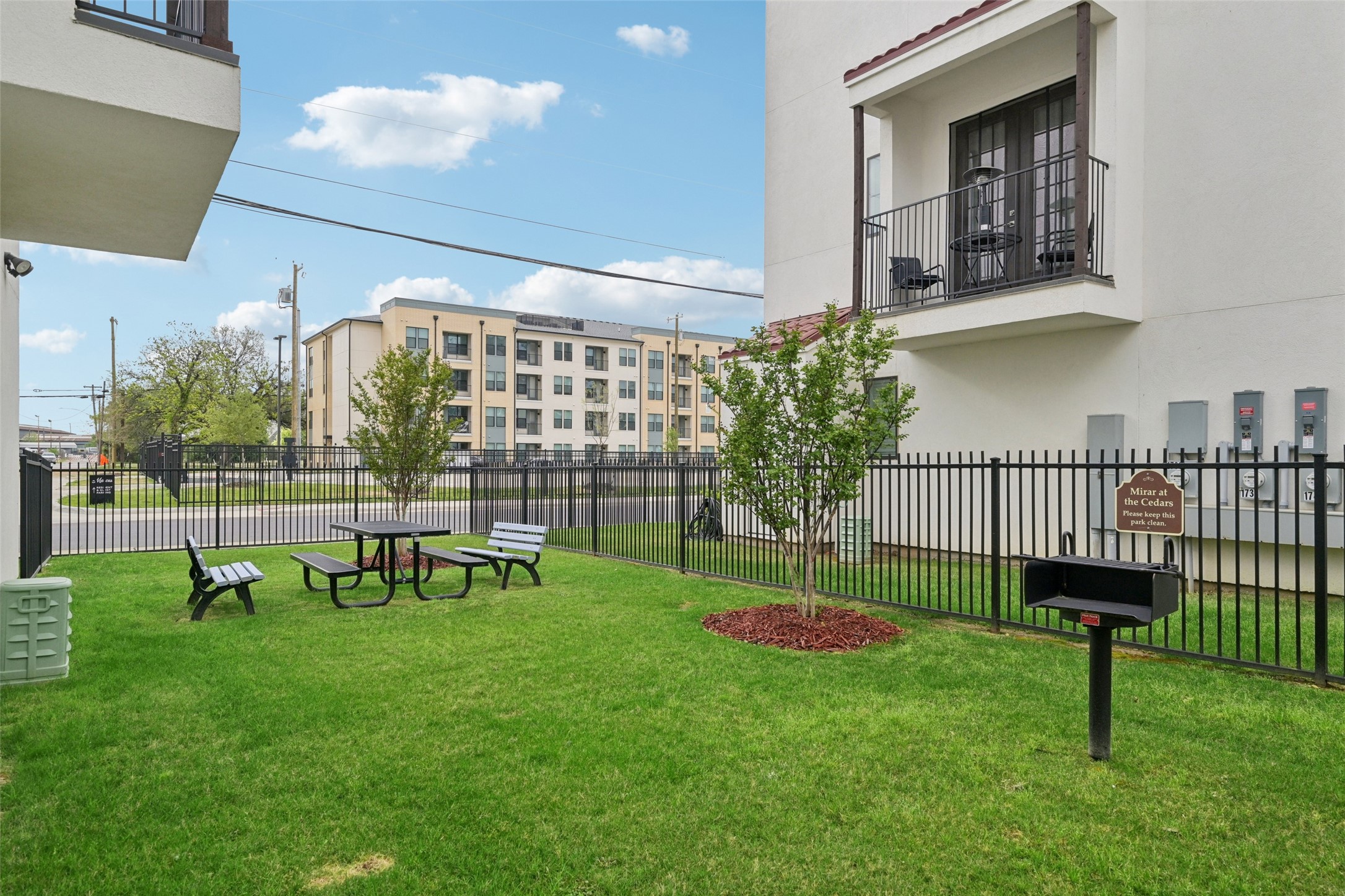 1771 Novela Way Dallas TX 75215