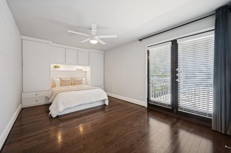 5930 Sandhurst Lane Dallas TX 75206