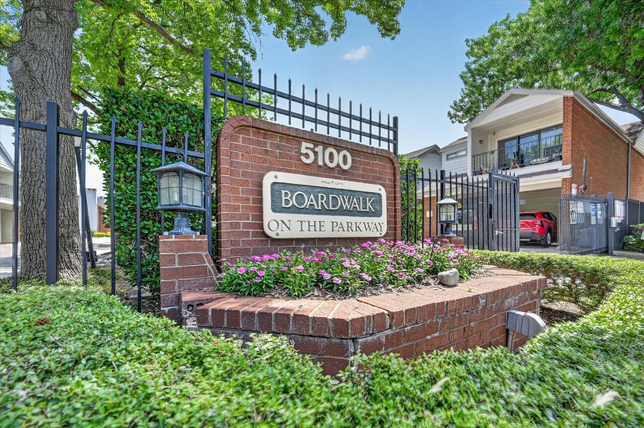 5100 Verde Valley Lane Dallas TX 75254