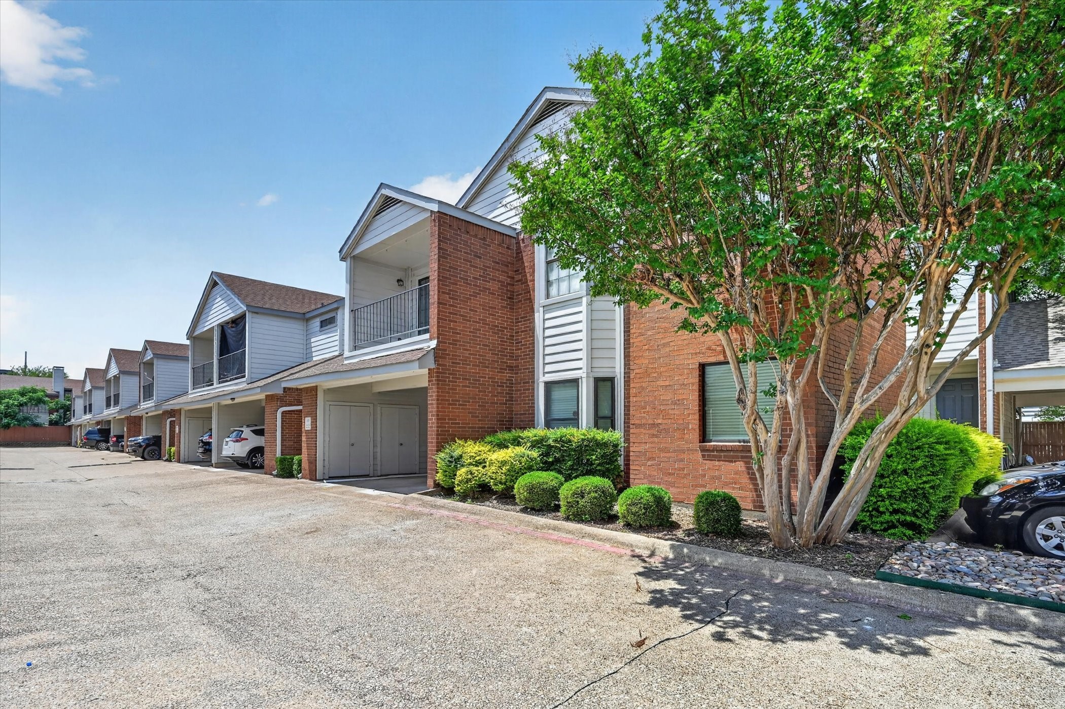 5100 Verde Valley Lane Dallas TX 75254