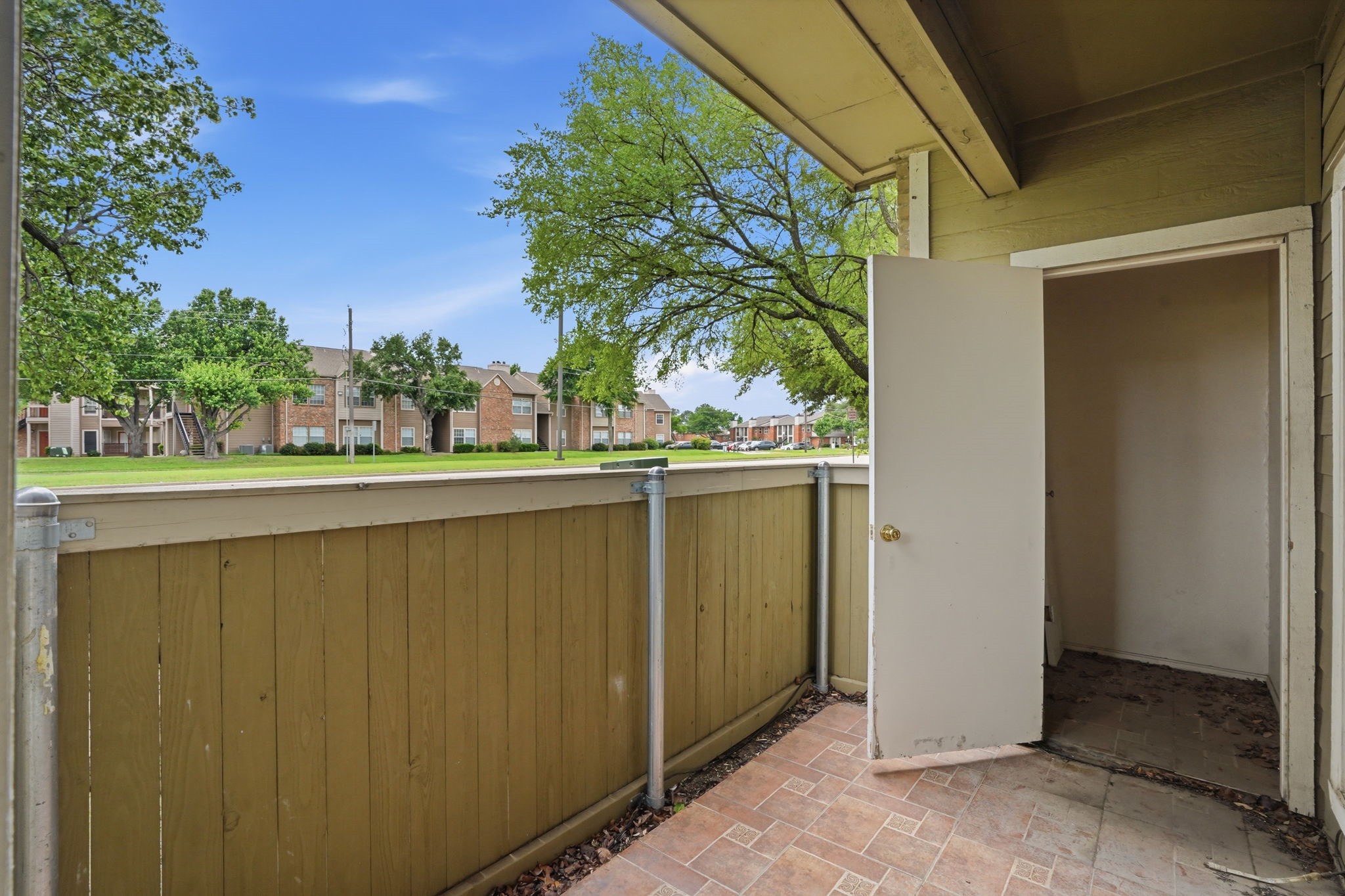 4101 Esters Road Irving TX 75038