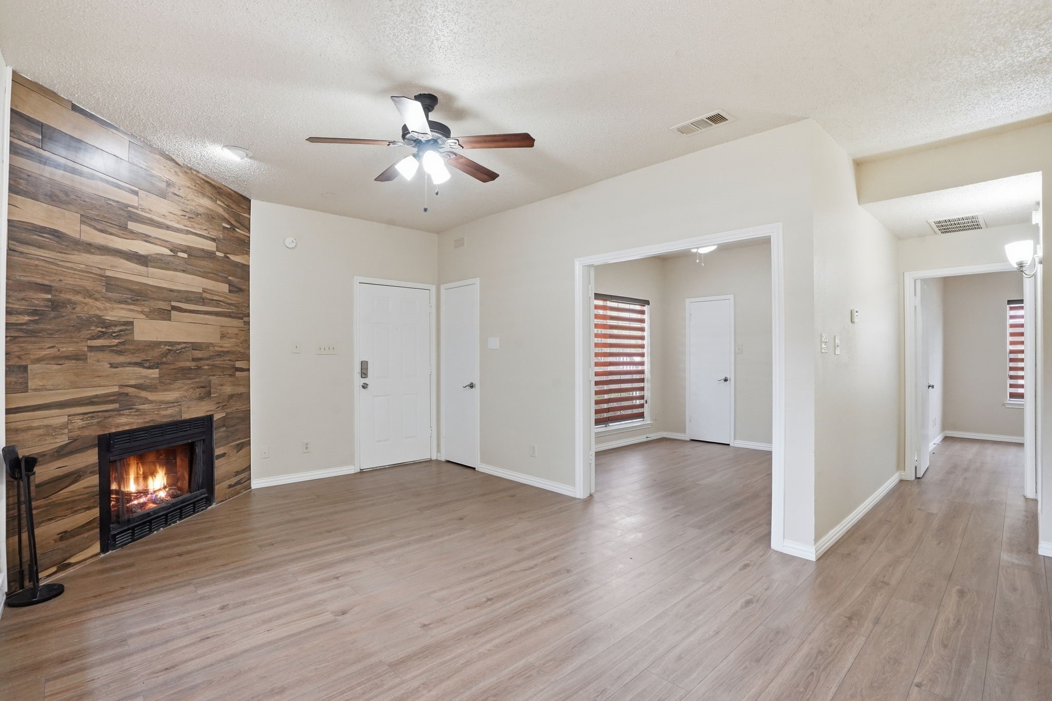 4101 Esters Road Irving TX 75038