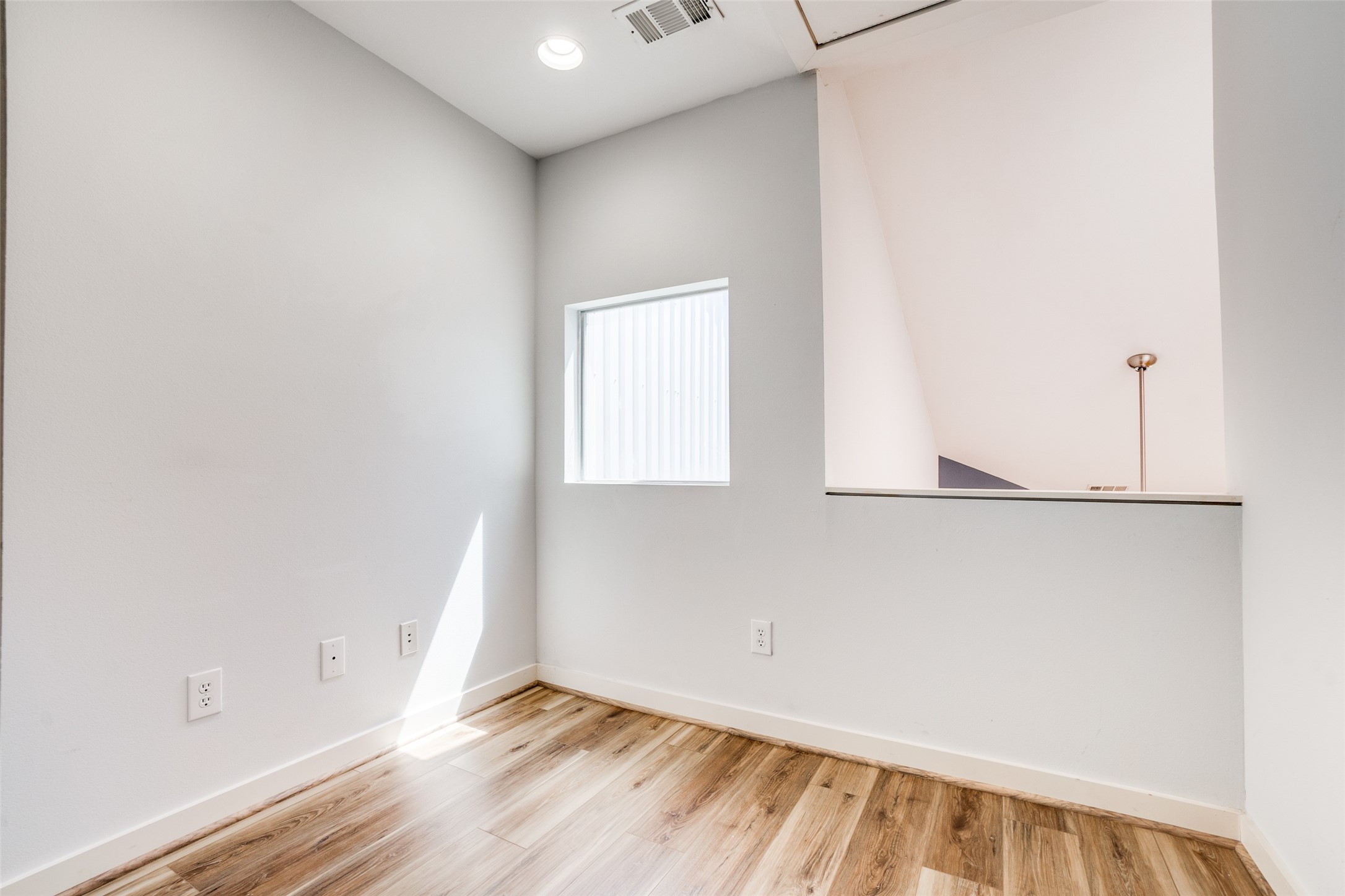 4213 Dickason Avenue Dallas TX 75219