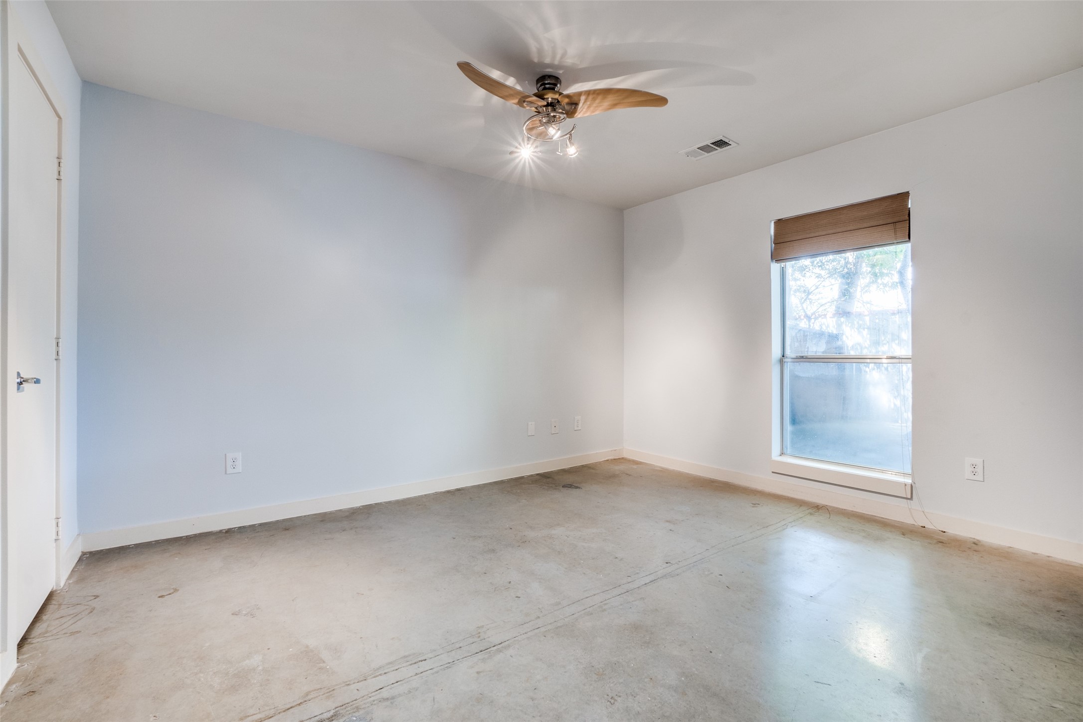 4213 Dickason Avenue Dallas TX 75219