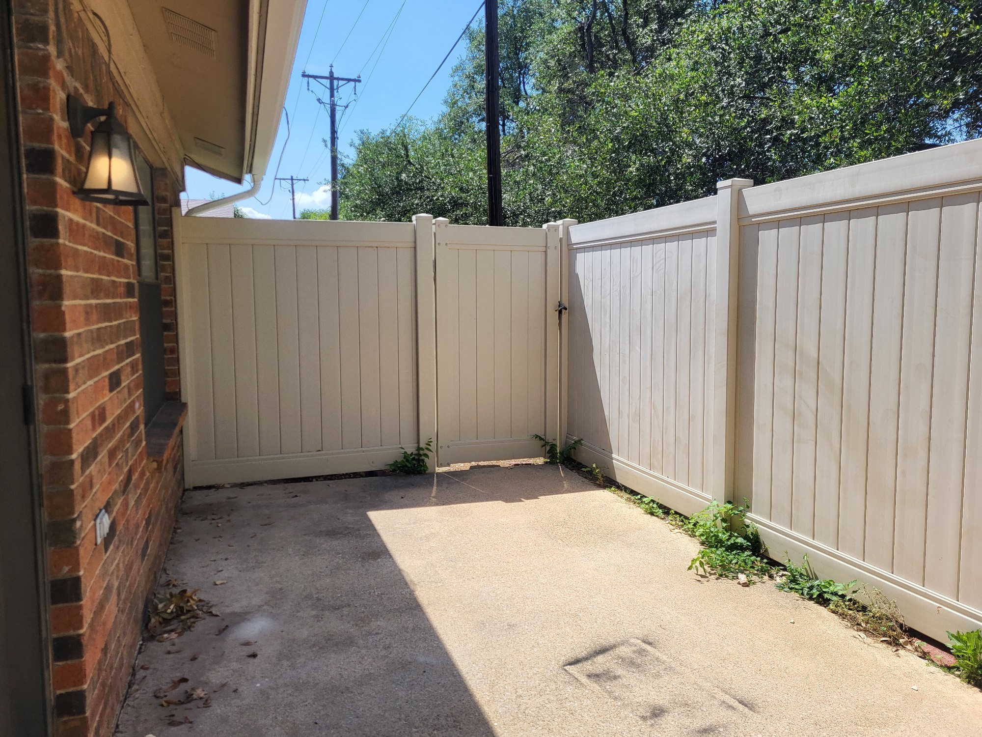 2240 Tarpley Road Carrollton TX 75006
