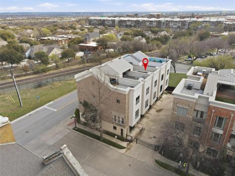 722 E 1st Street Fort Worth TX 76102