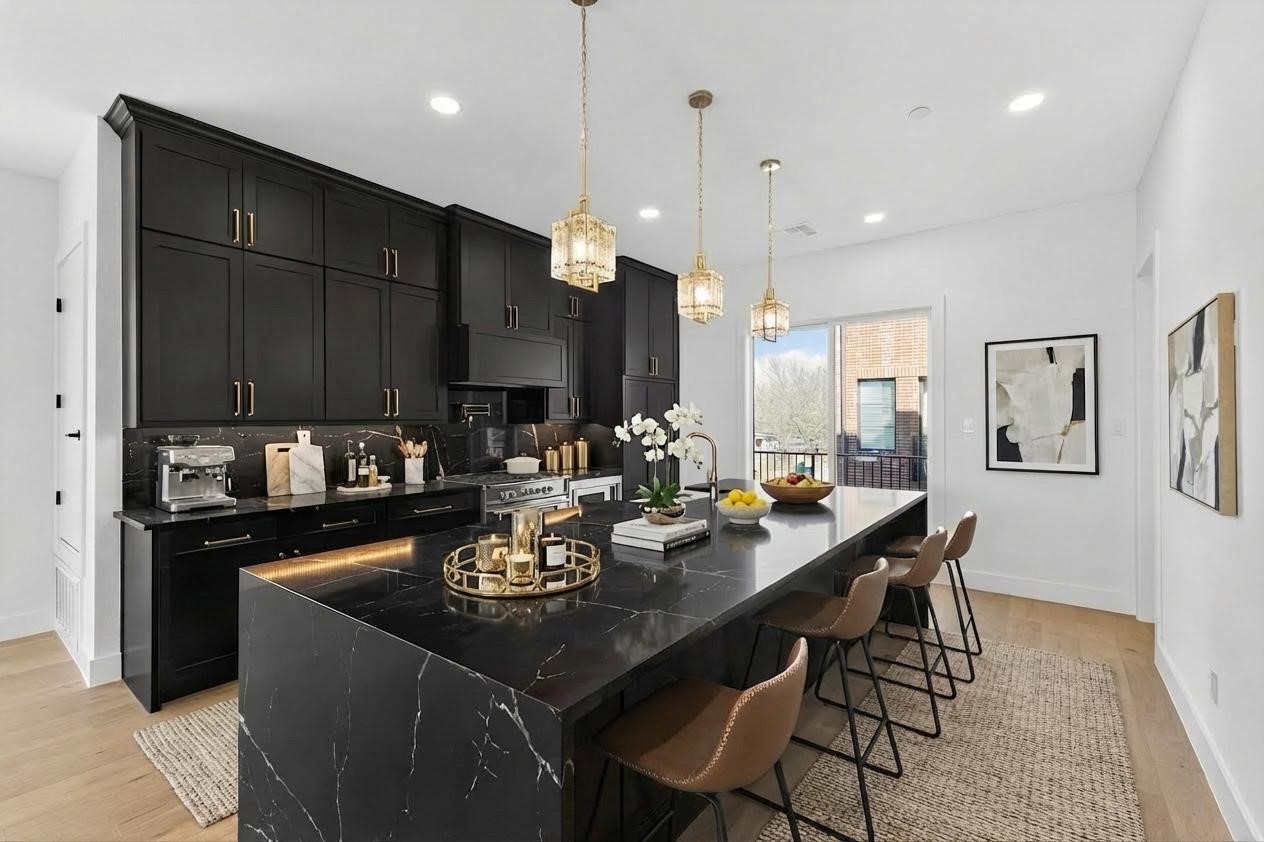 400 Vista Buena Trail Fort Worth TX 76111