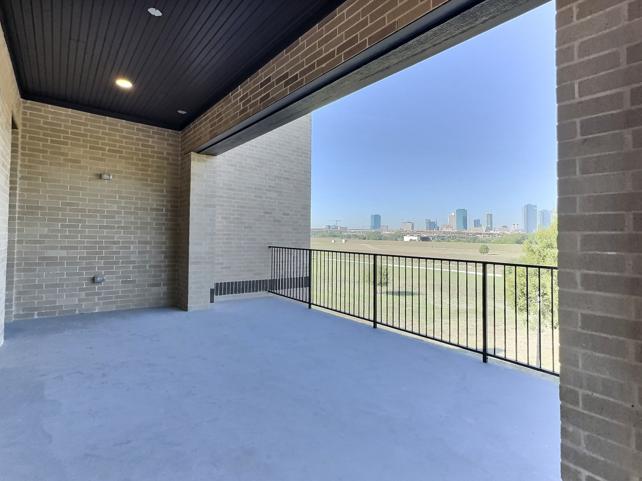 400 Vista Buena Trail Fort Worth TX 76111