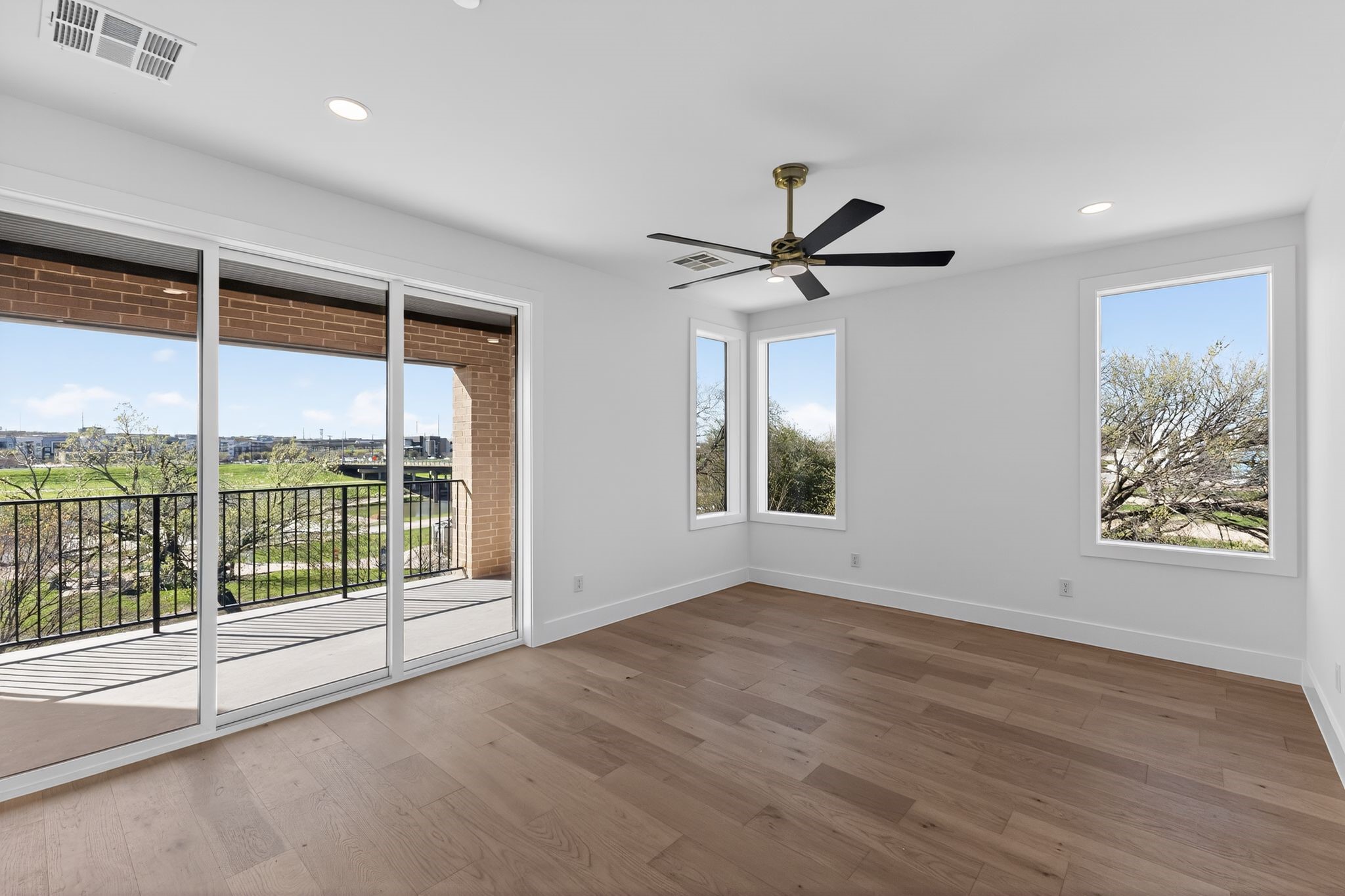 400 Vista Buena Trail Fort Worth TX 76111