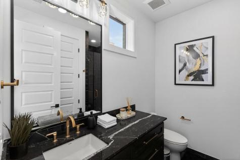 400 Vista Buena Trail Fort Worth TX 76111