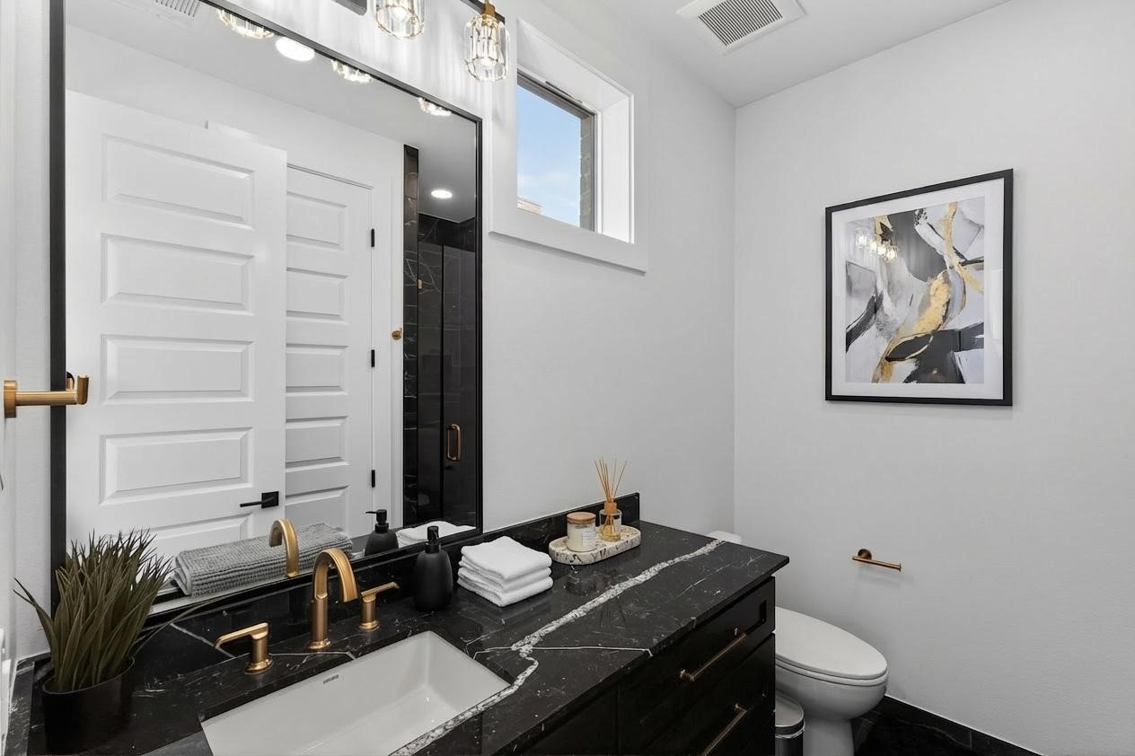 400 Vista Buena Trail Fort Worth TX 76111