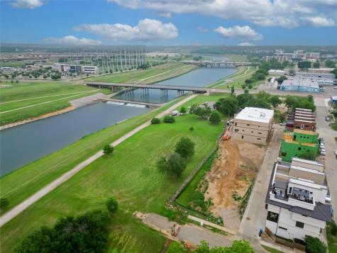 400 Vista Buena Trail Fort Worth TX 76111
