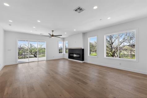 400 Vista Buena Trail Fort Worth TX 76111