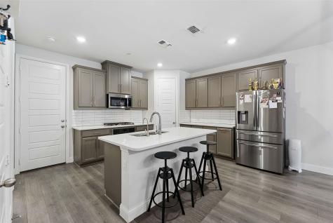 310 Ferndale Street Lewisville TX 75056