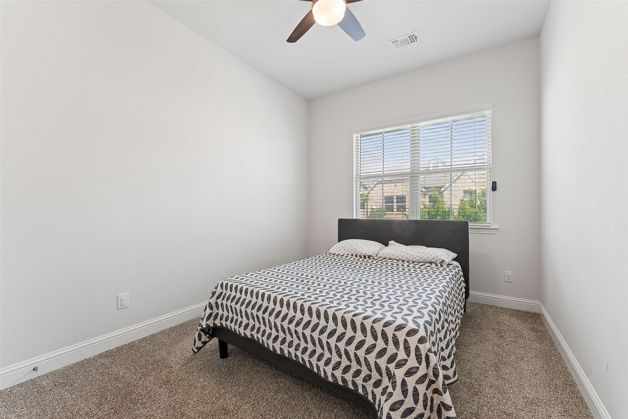 310 Ferndale Street Lewisville TX 75056