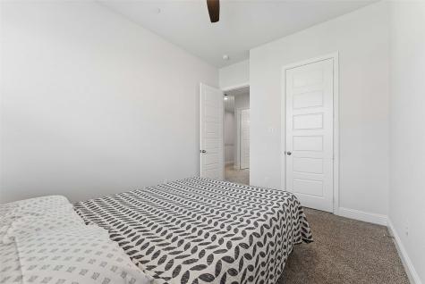 310 Ferndale Street Lewisville TX 75056