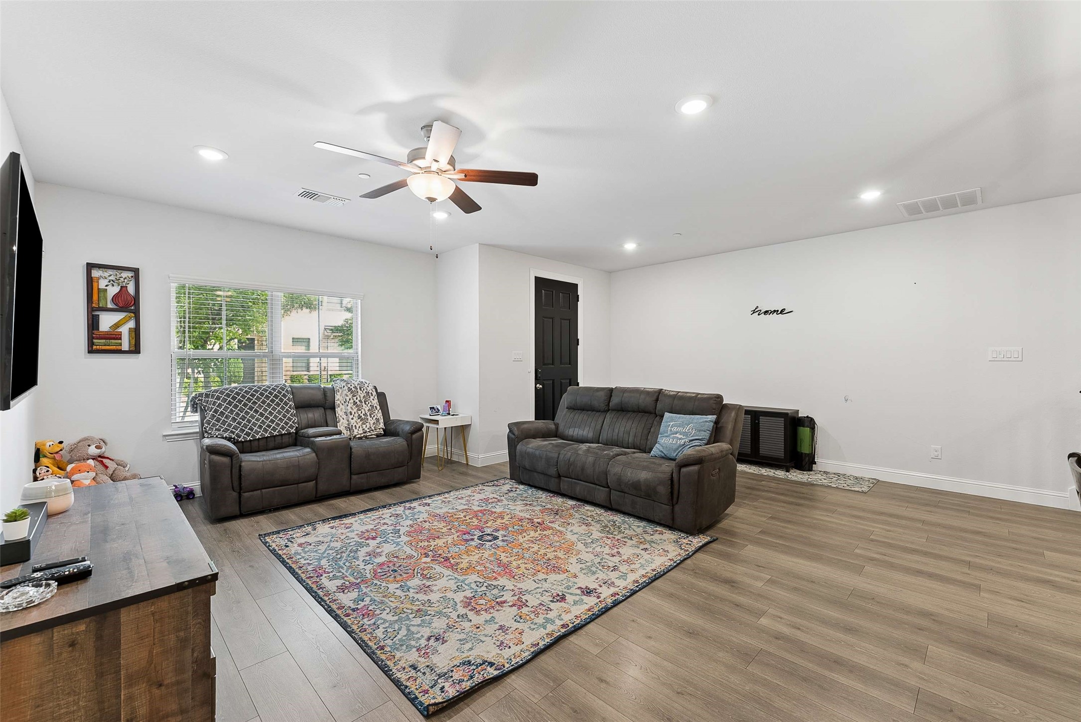310 Ferndale Street Lewisville TX 75056