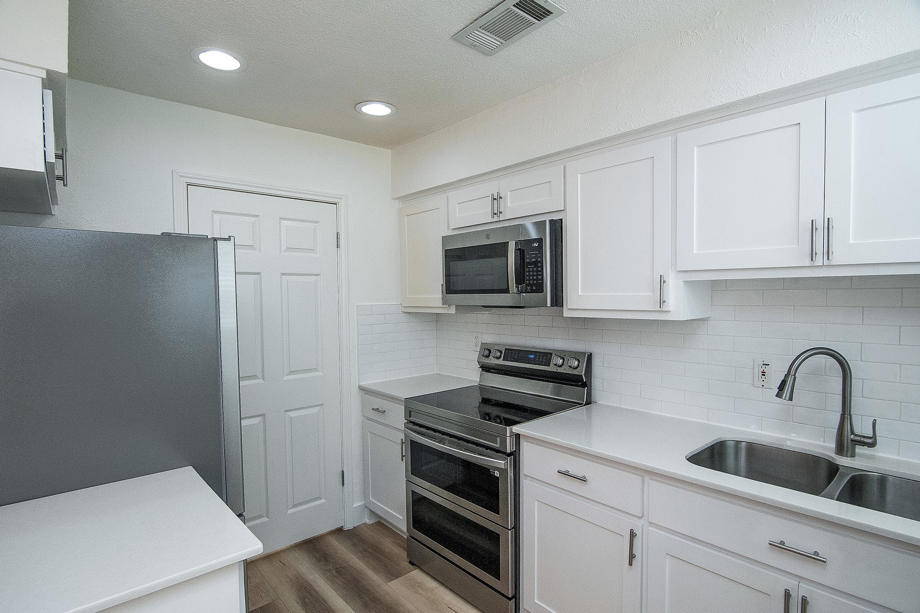1100 Calico Lane Arlington TX 76011
