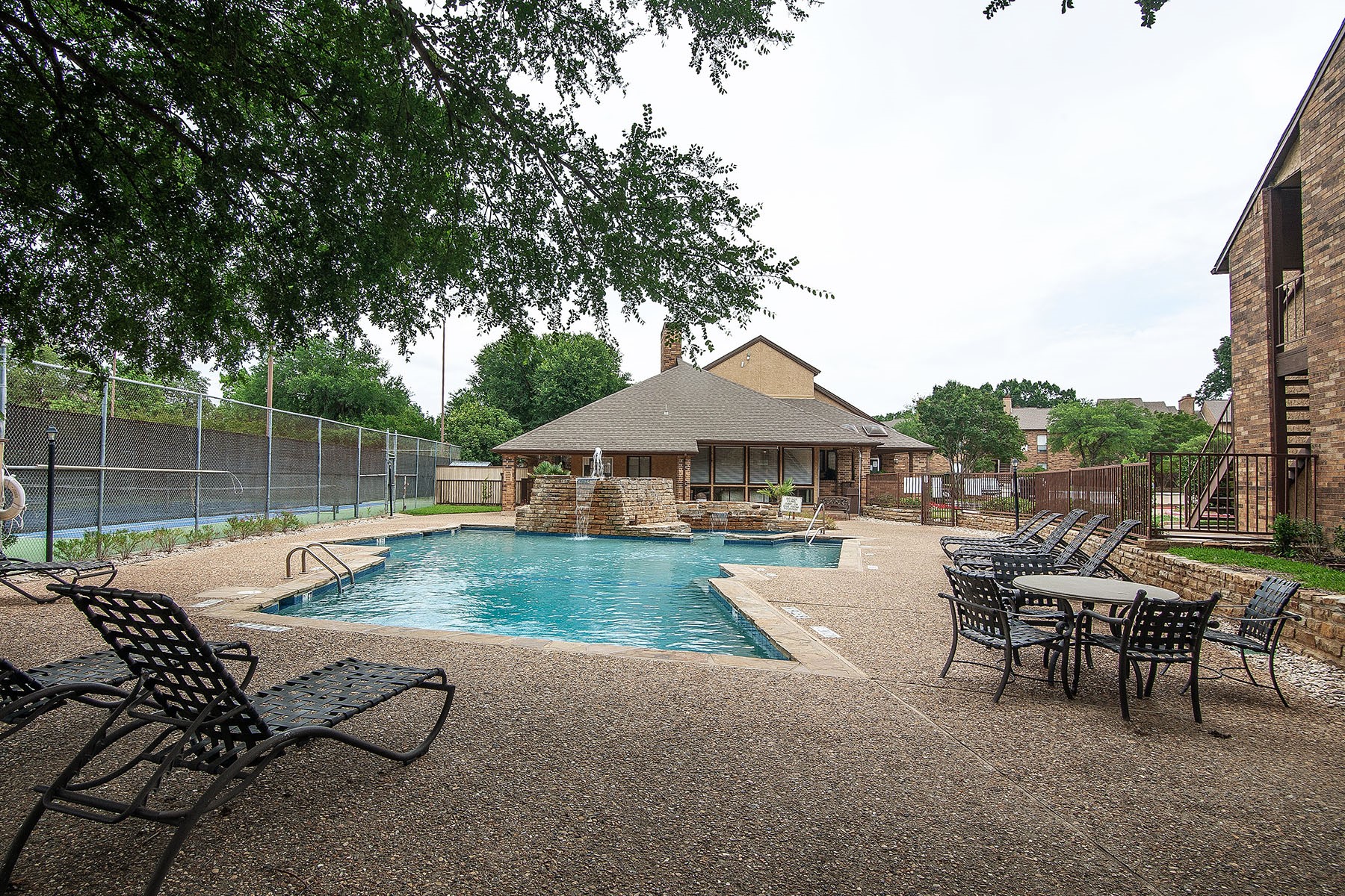 1100 Calico Lane Arlington TX 76011