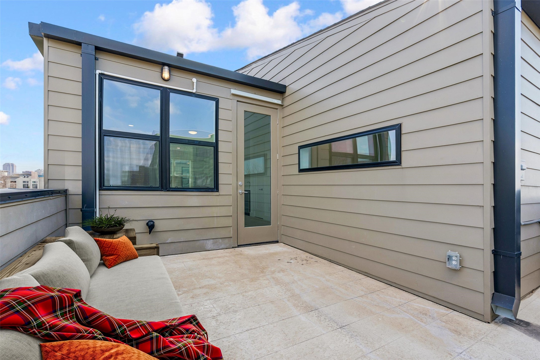 3081 Chimes Street Dallas TX 75219