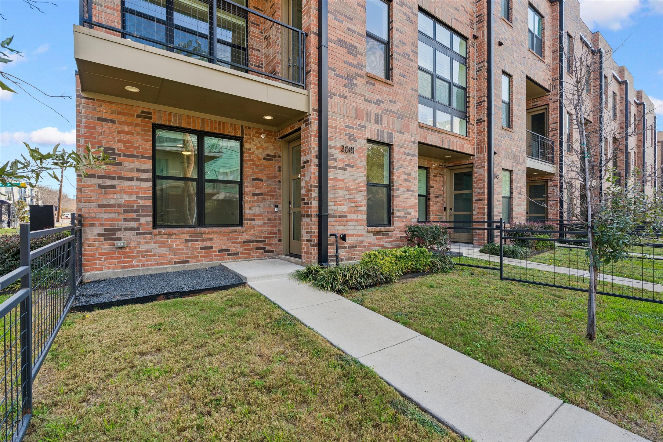 3081 Chimes Street Dallas TX 75219