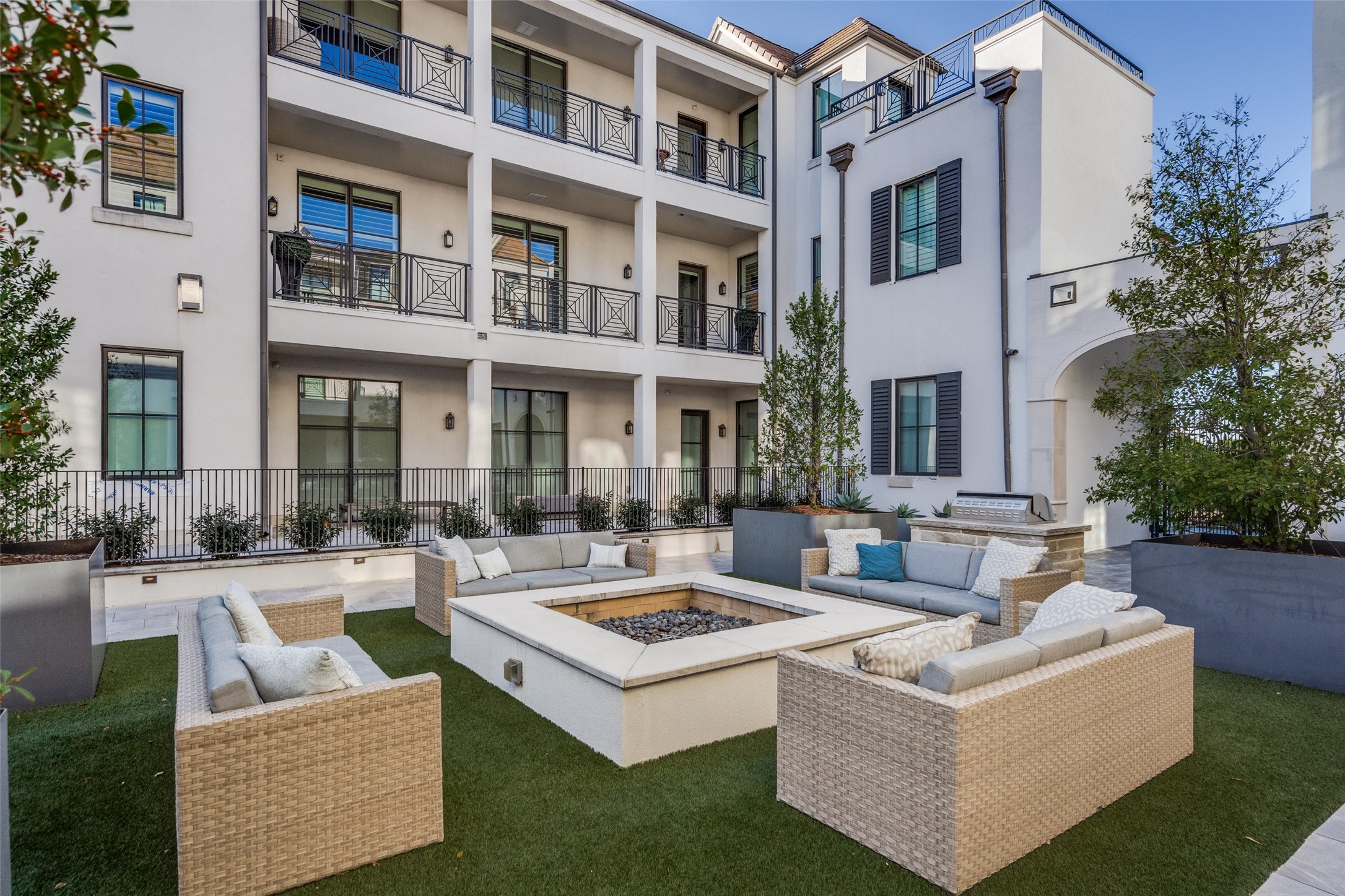 5270 Town And Country Boulevard Frisco TX 75034