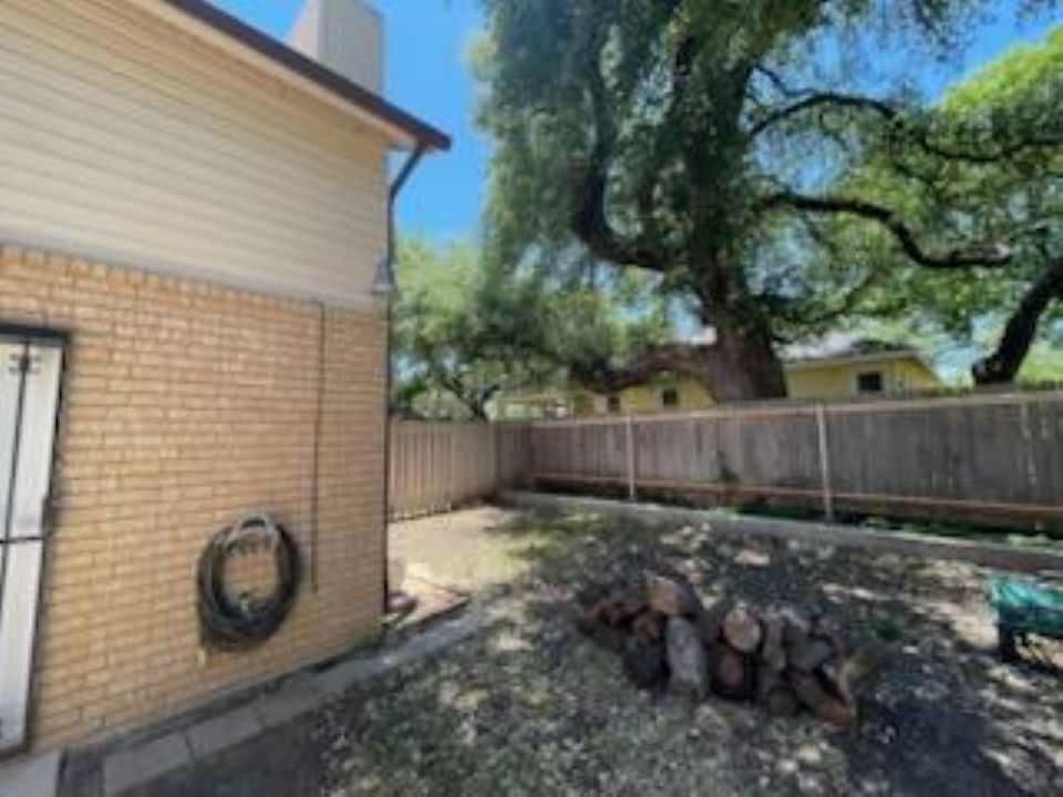 306 S Arnold Street Lampasas TX 76550