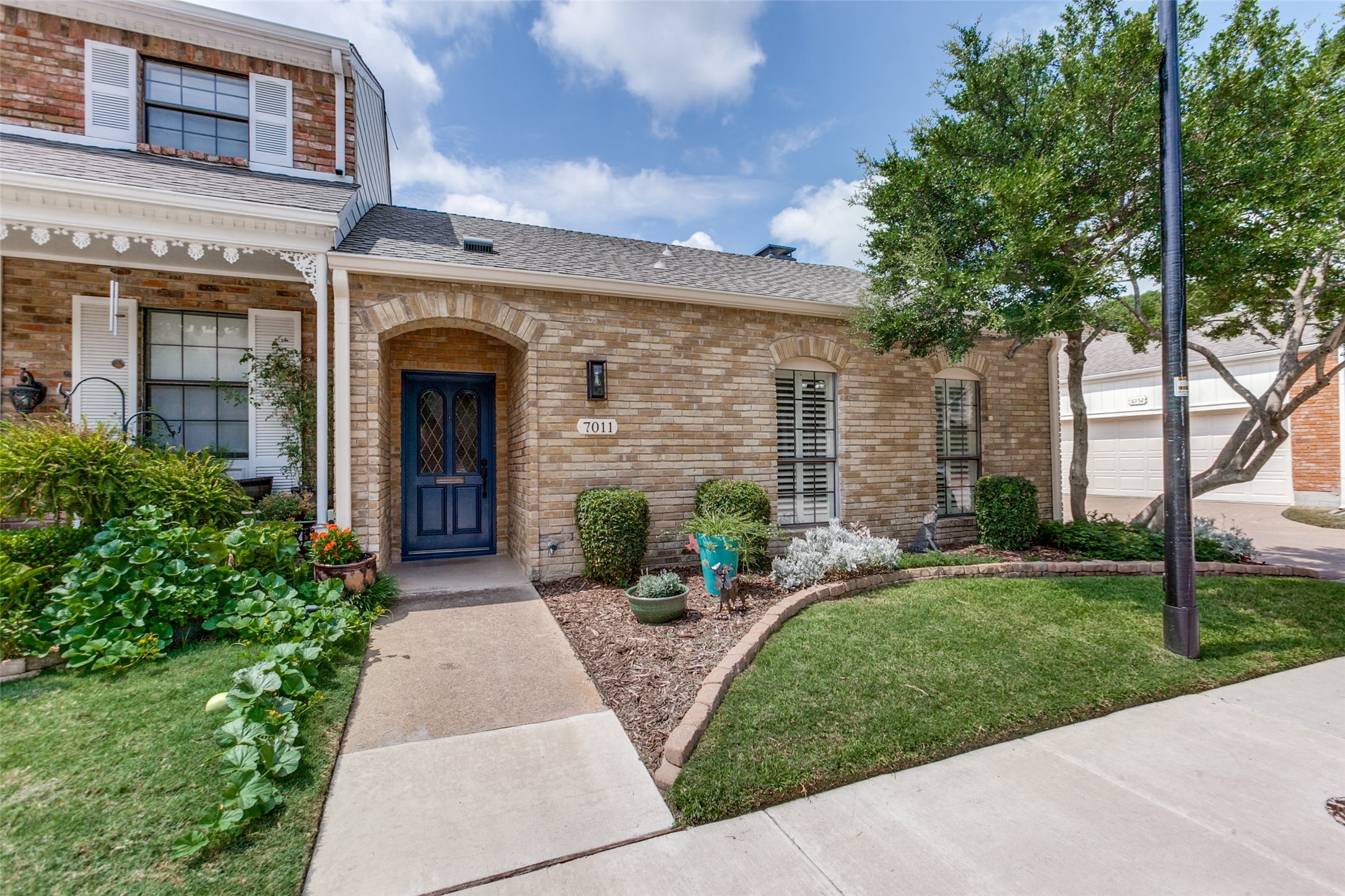 7011 Regalview Circle Dallas TX 75248
