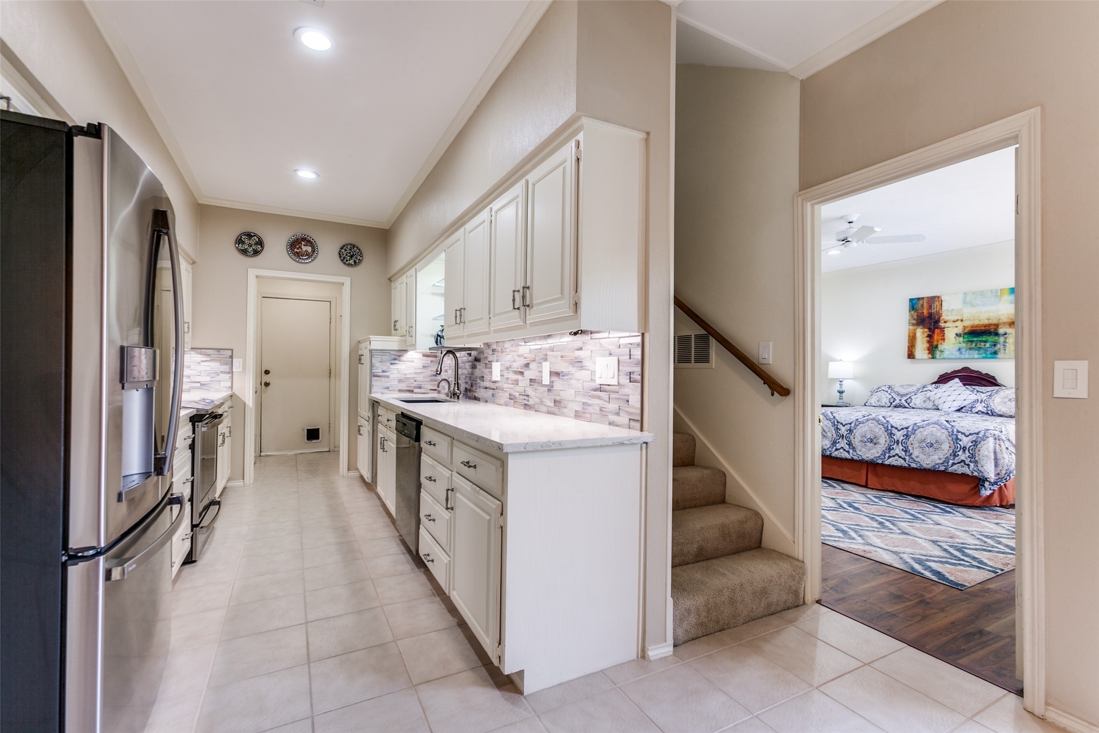 7011 Regalview Circle Dallas TX 75248