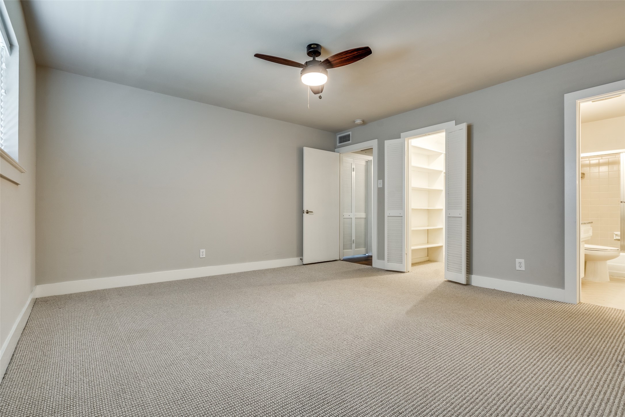 7923 Royal Lane Dallas TX 75230