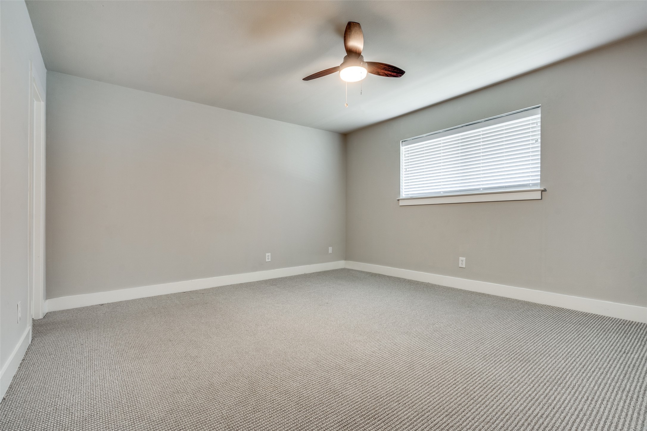 7923 Royal Lane Dallas TX 75230