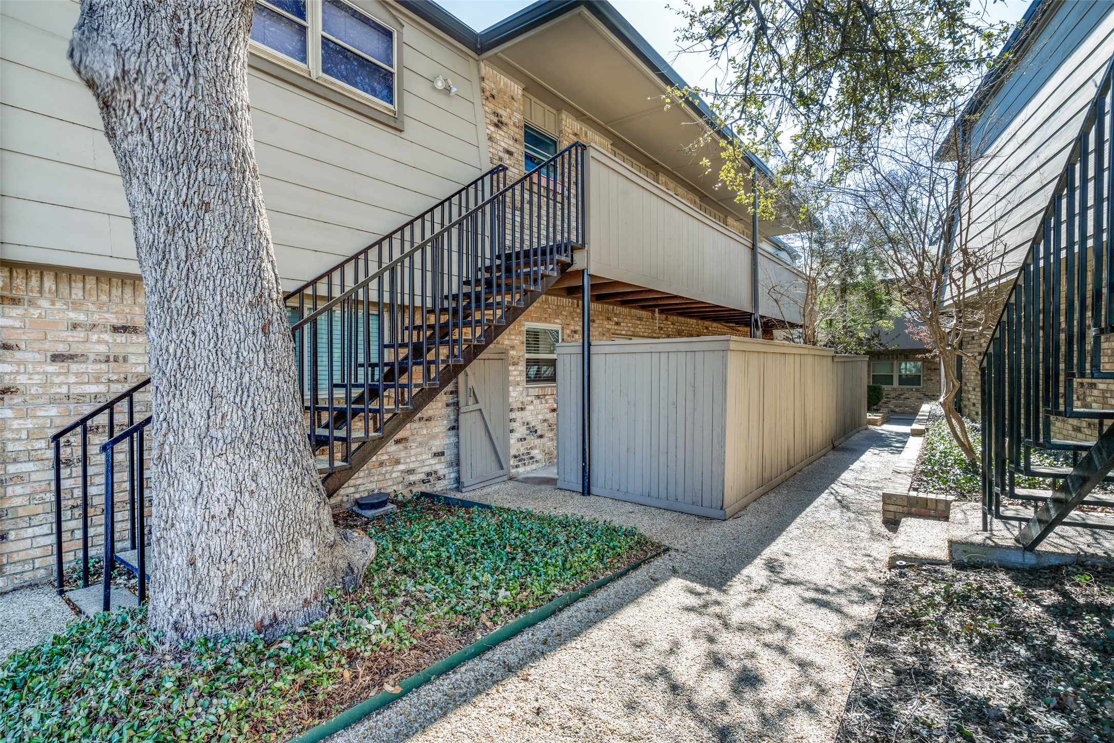 7923 Royal Lane Dallas TX 75230