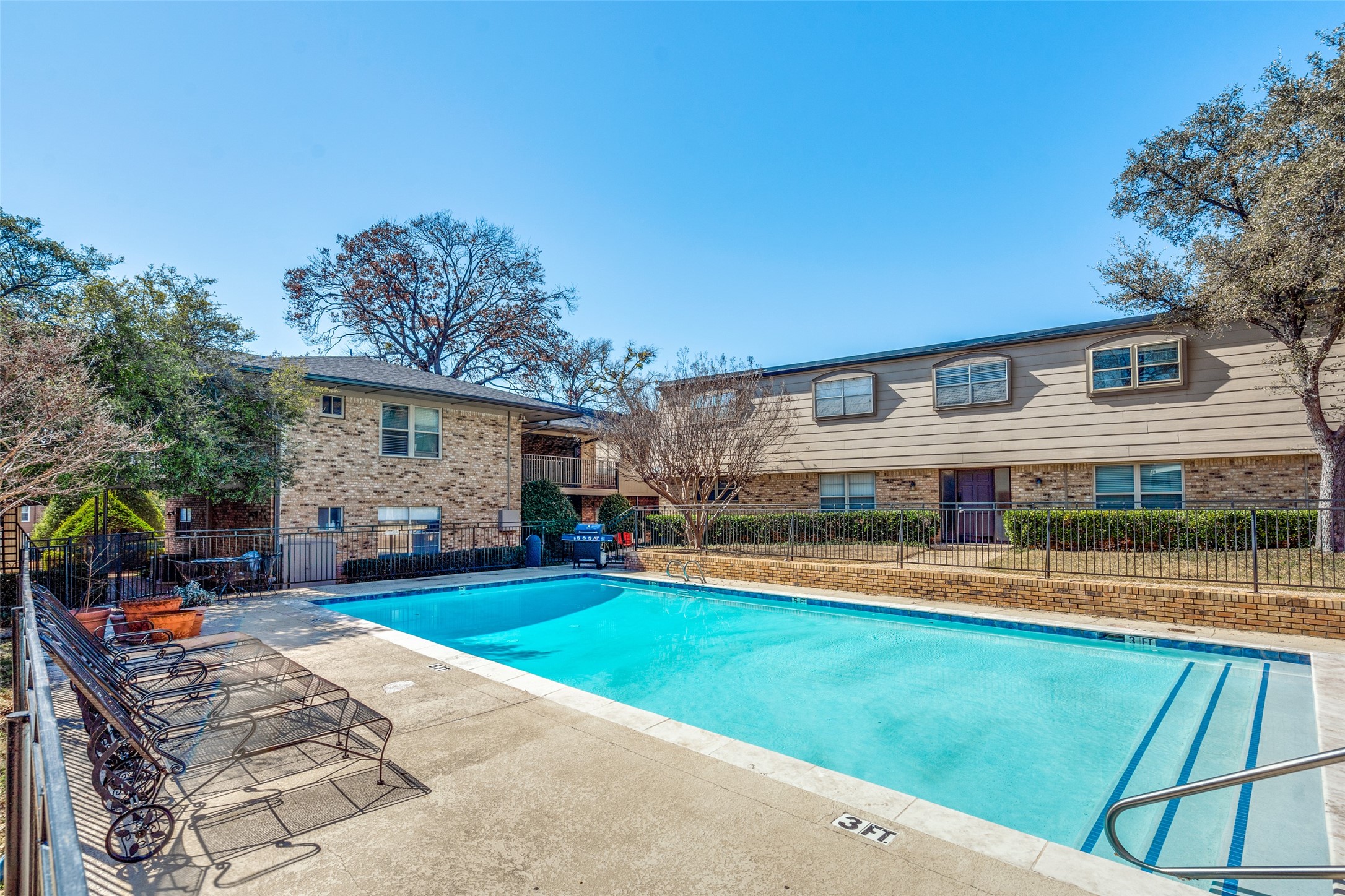 7923 Royal Lane Dallas TX 75230