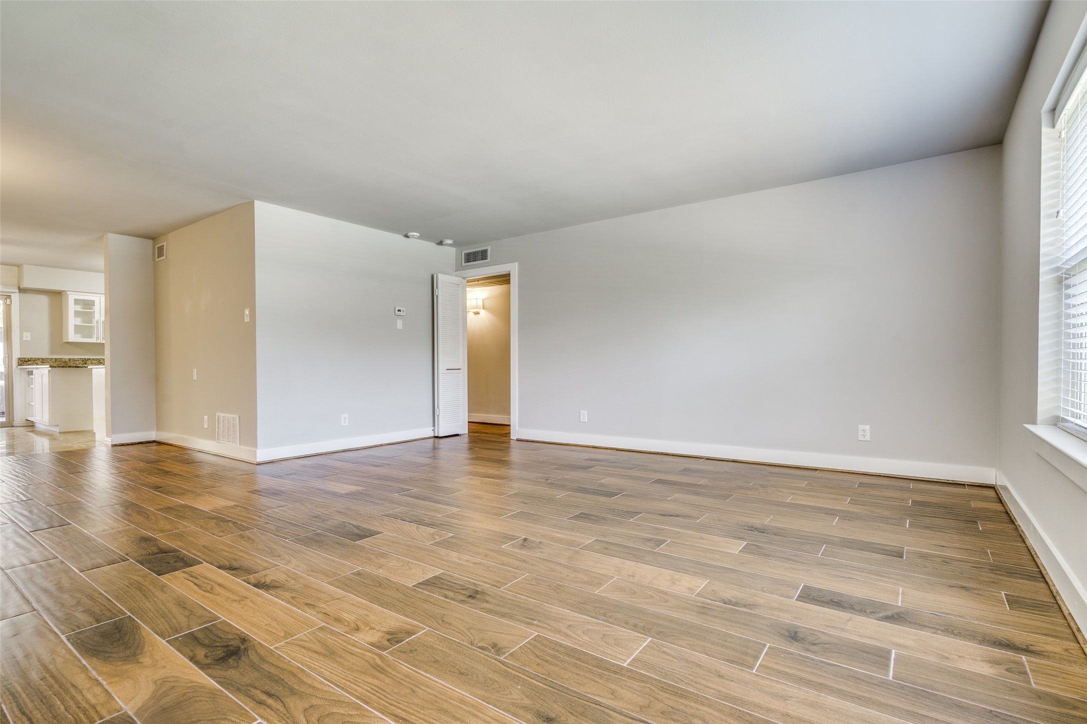 7923 Royal Lane Dallas TX 75230