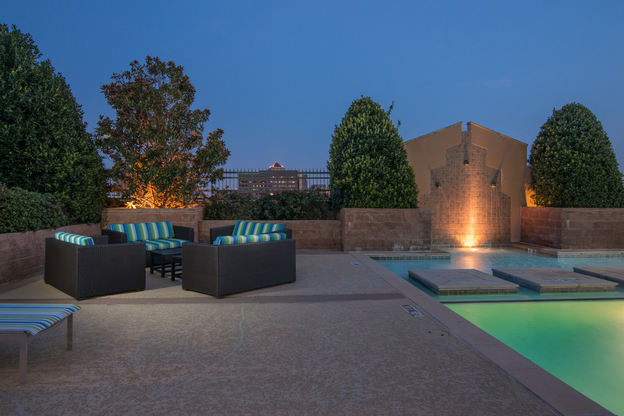 330 Las Colinas Boulevard E Irving TX 75039