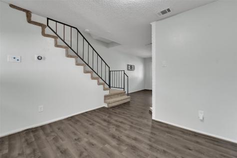 641 Carriagehouse Lane Garland TX 75040